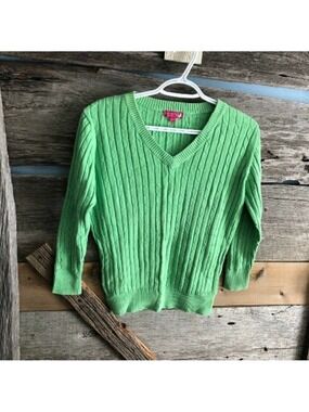 𝅺butterfly by Dalia size Med Green cable knit sweater